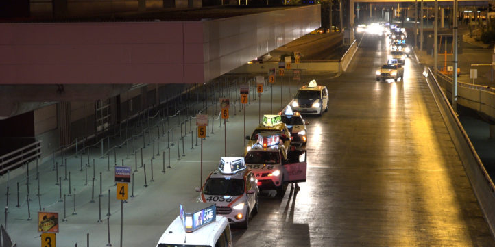 taxi line at airport